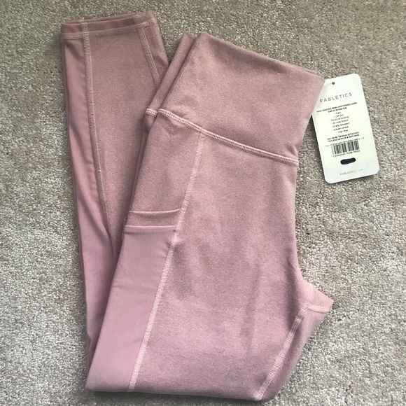 FABLETICS NWT PINK/NUDE HIGH RISE LEGGINGS!! - Picture 3 of 13